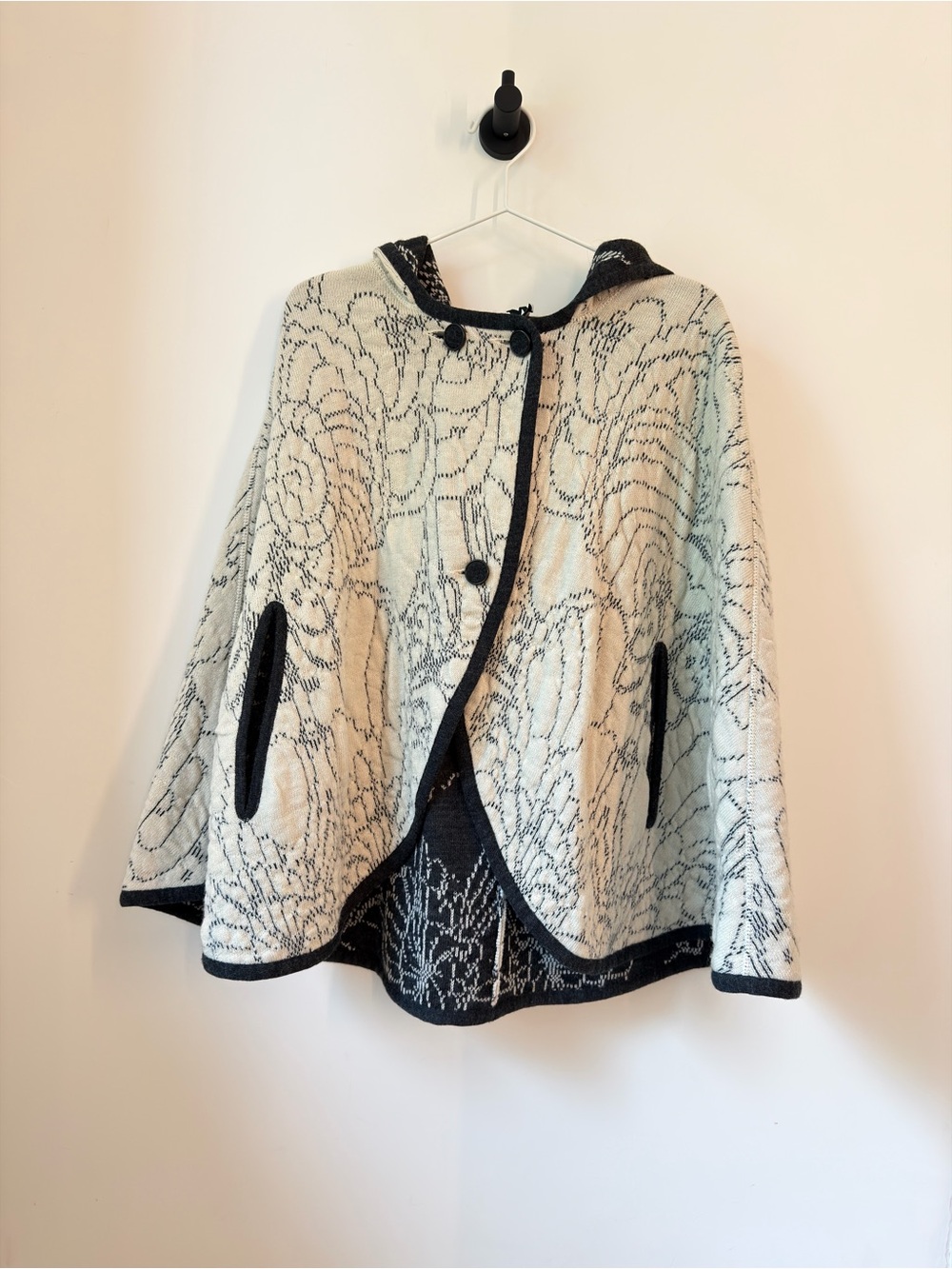 Missoni Black and Cream Knit Cape Jacket - vintage, perfect condition